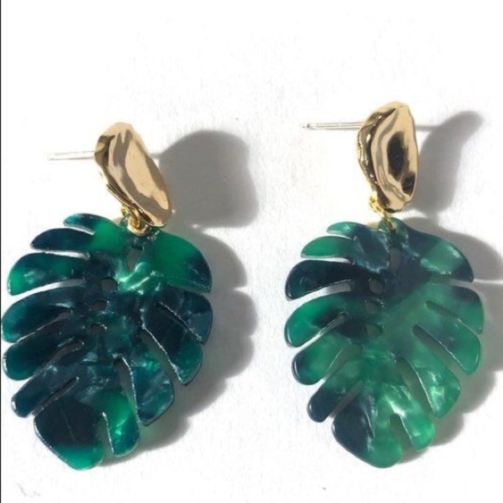 Green Leaf Earrings